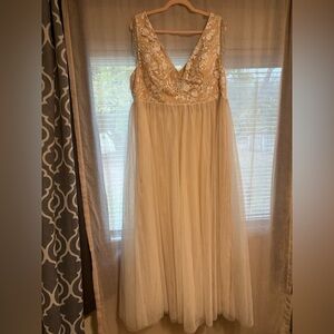 SHEIN Cream Lace Wedding Dress